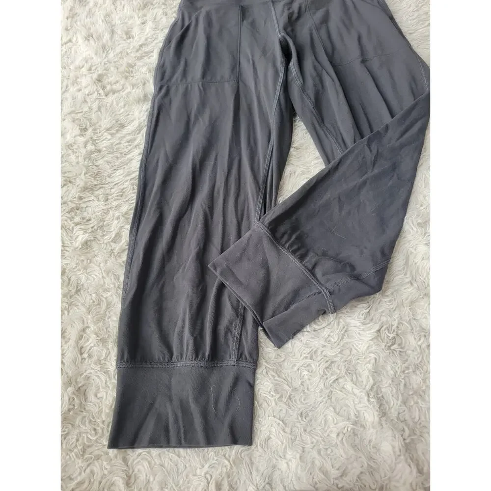 Lululemon Align Jogger Crop *23